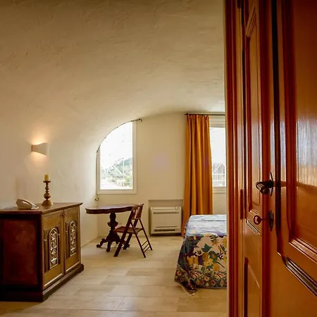 Antica Dimora La 3* San Pantaleo